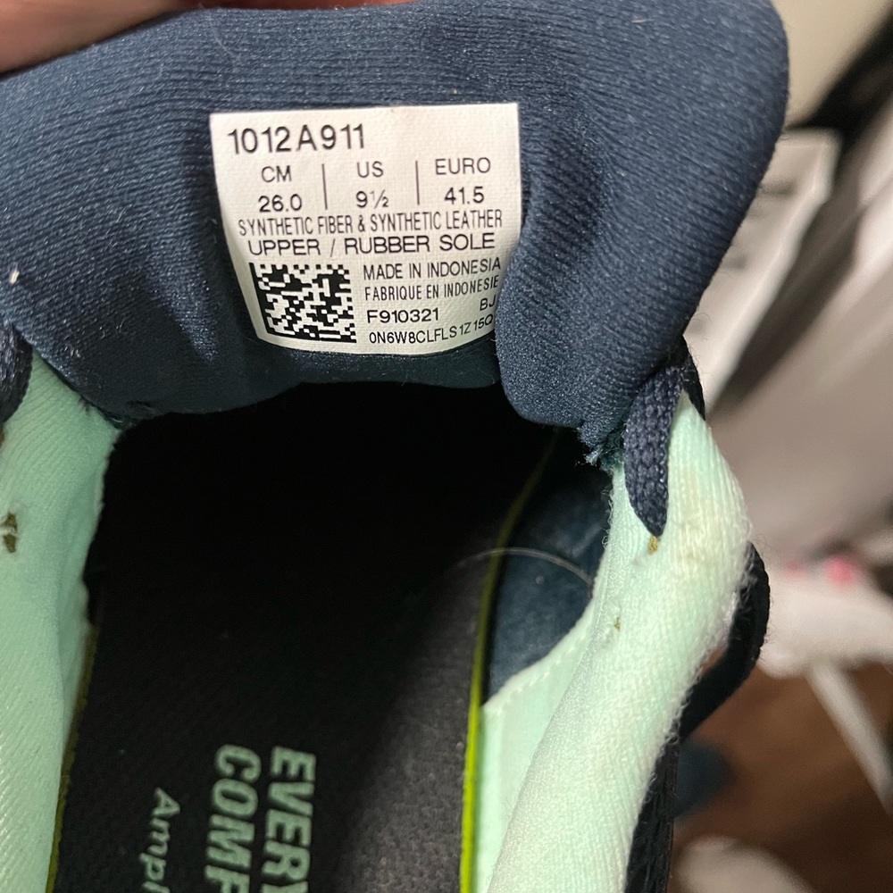 ASICS Womens running shoes - Picture 2 of 3